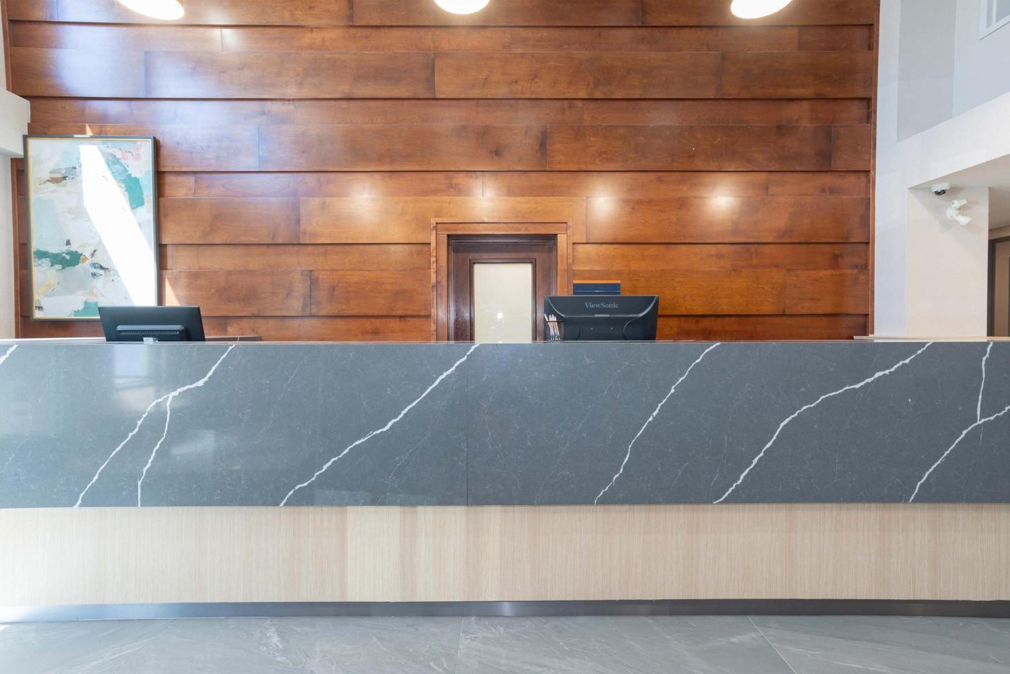 Sandman Hotel & Suites Regina Dış mekan fotoğraf