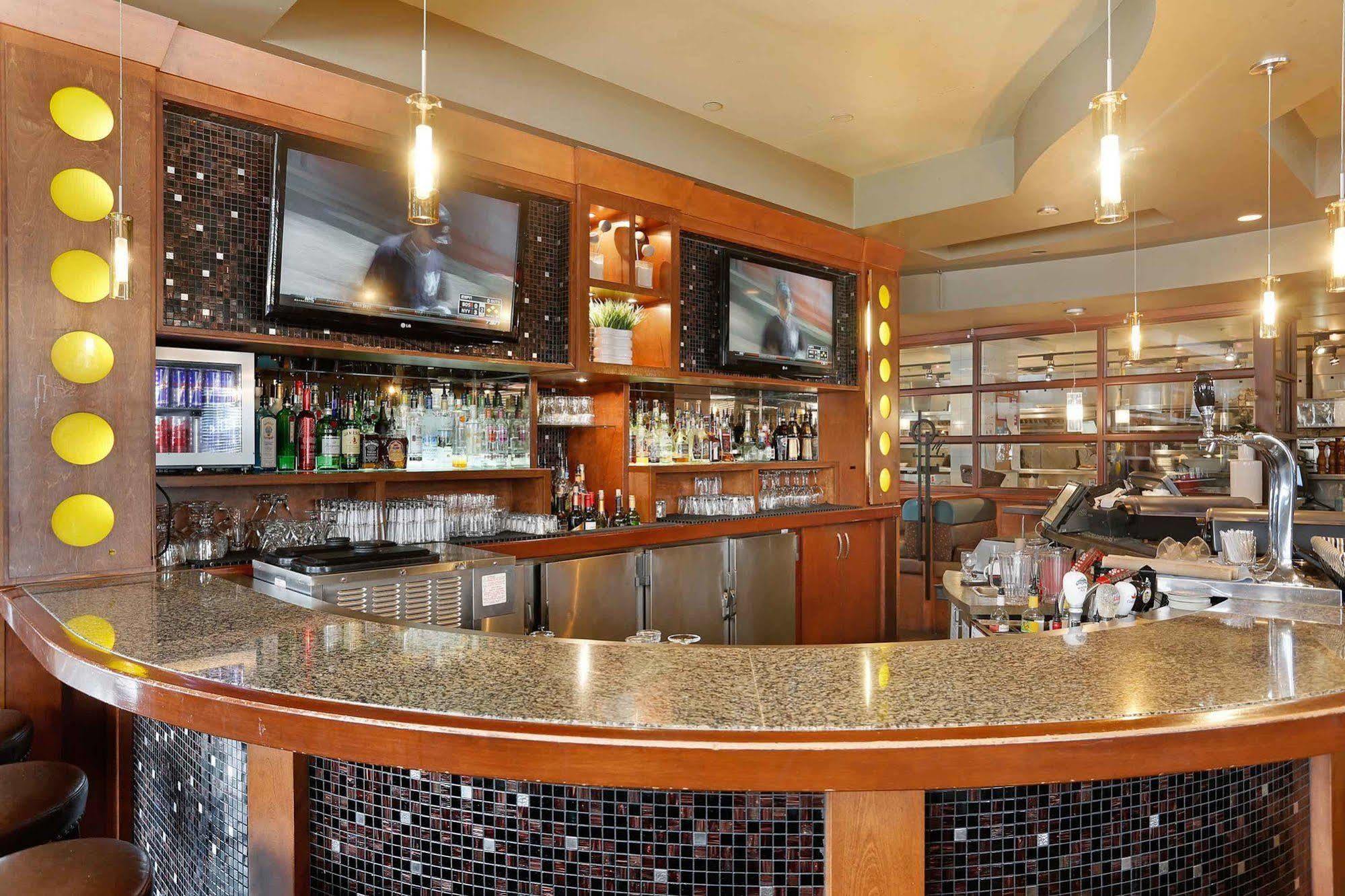Sandman Hotel & Suites Regina Dış mekan fotoğraf